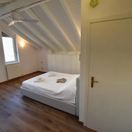 Betty Apartment