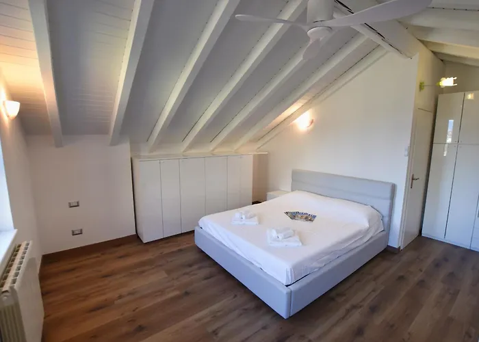 Betty Apartment San Siro (Lombardy)